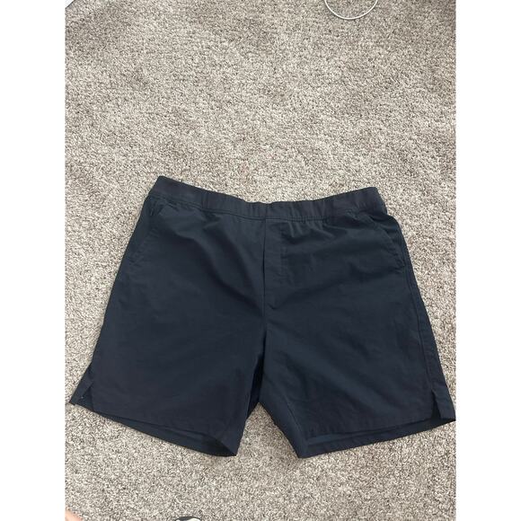 Public Rec Men’s Athletic Black Shorts Sz 42 Workout - Picture 1 of 8